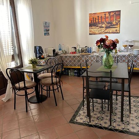 B&B Il Conte Agrigento Luaran gambar